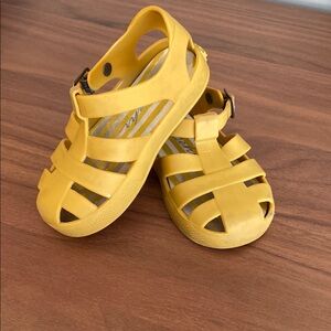 Pehr toddler Sandals